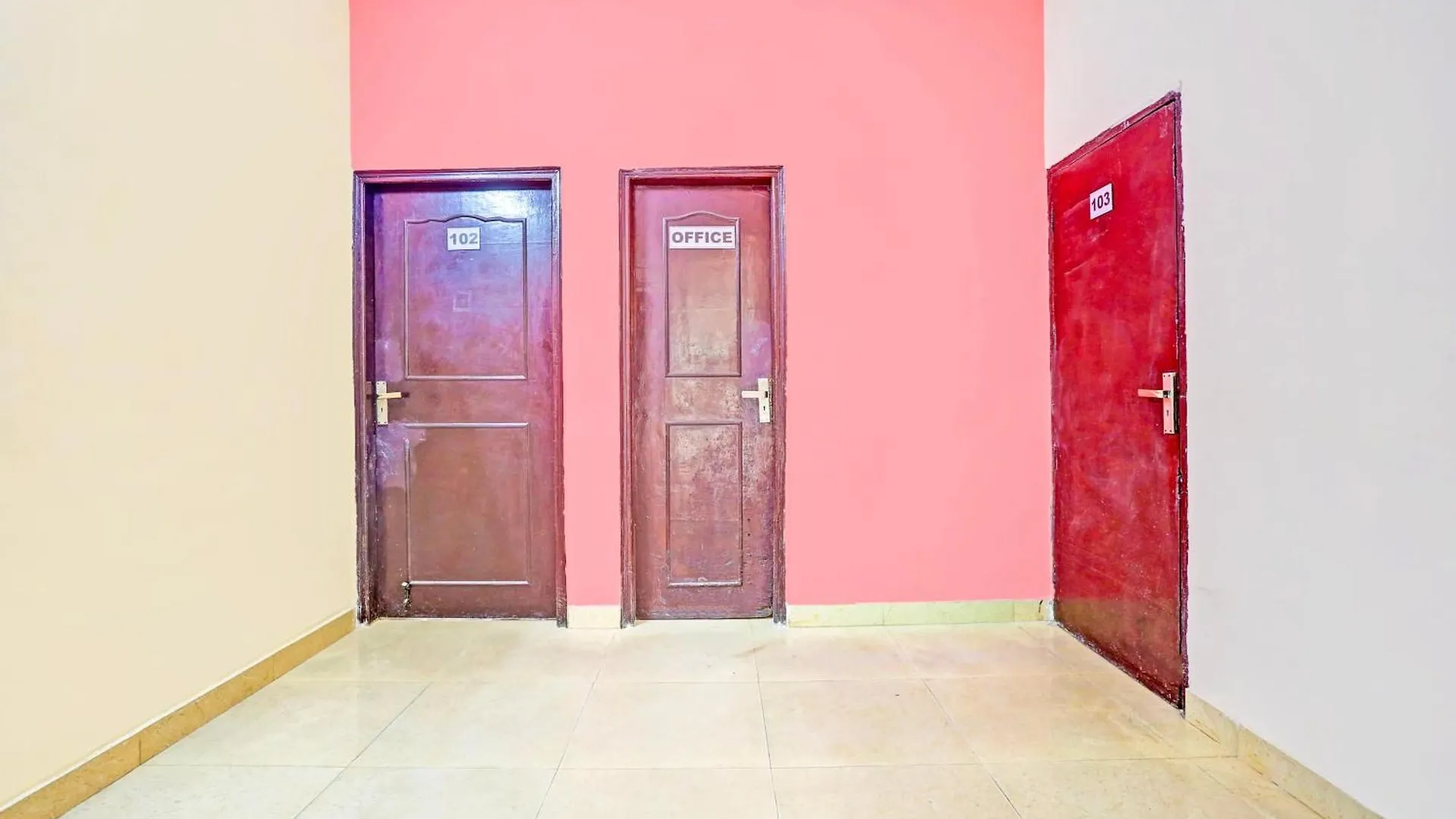 Hotel O Shubham Residency Gurgaon
