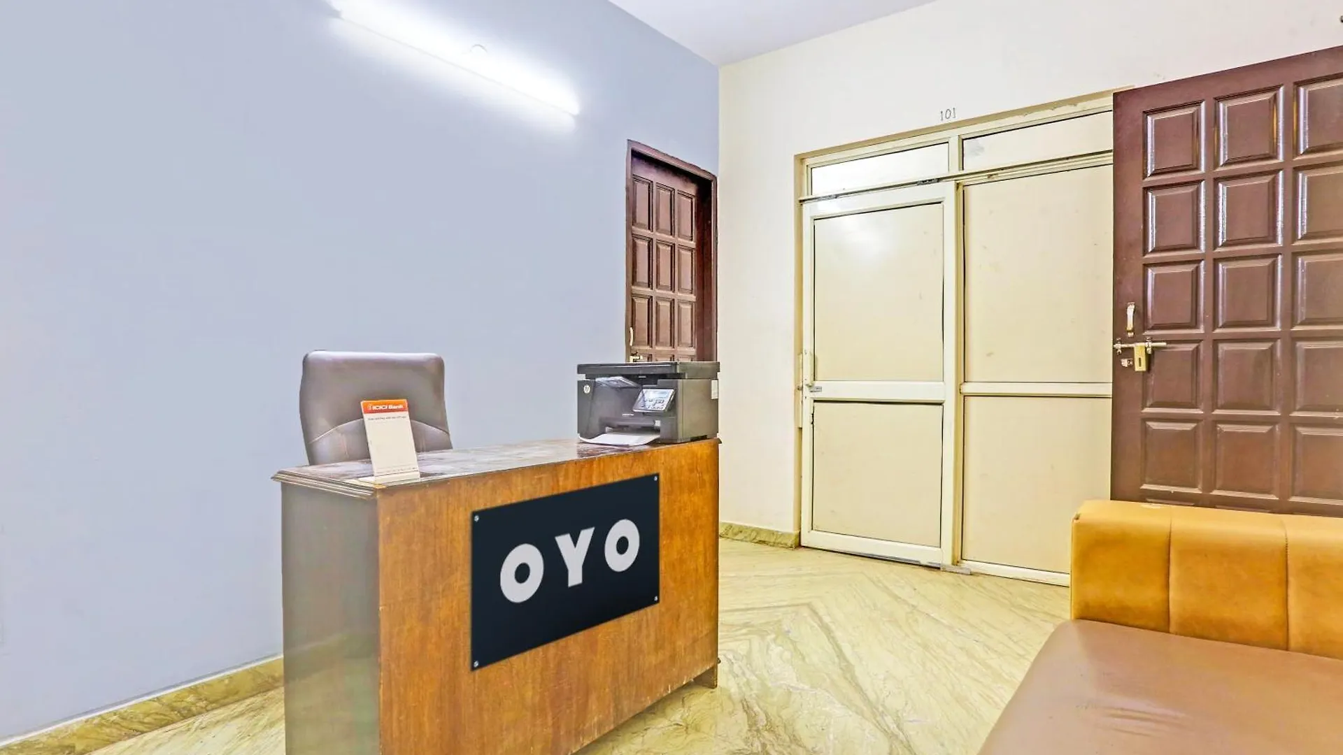 Hotel O Shubham Residency Gurgaon 3*,