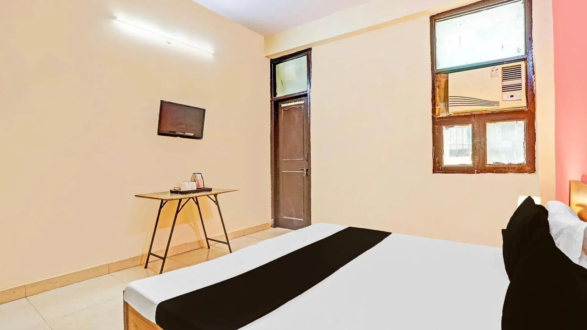 Hotel O Shubham Residency Gurgaon